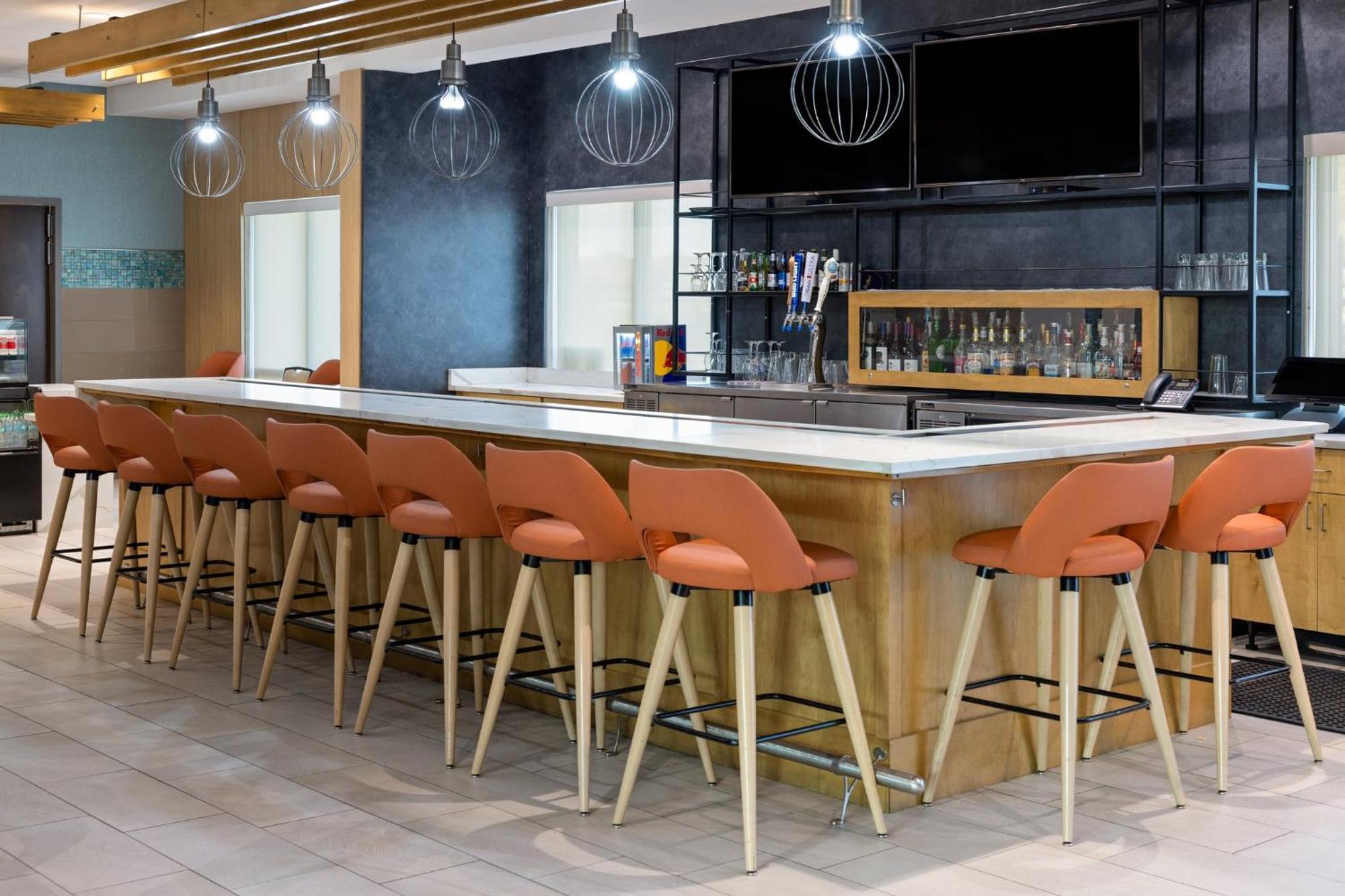 Holiday Inn & Suites - Savannah Airport - Pooler By Ihg Bagian luar foto