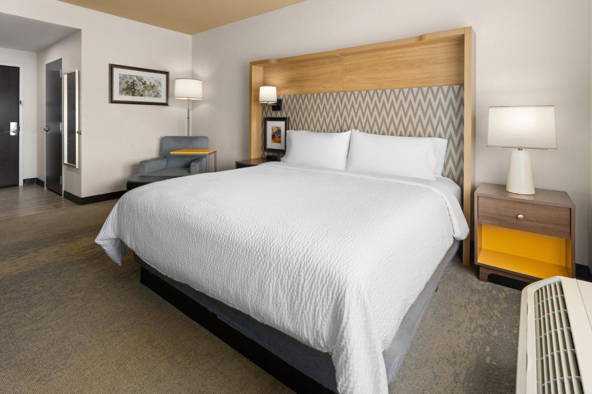 Holiday Inn & Suites - Savannah Airport - Pooler By Ihg Bagian luar foto