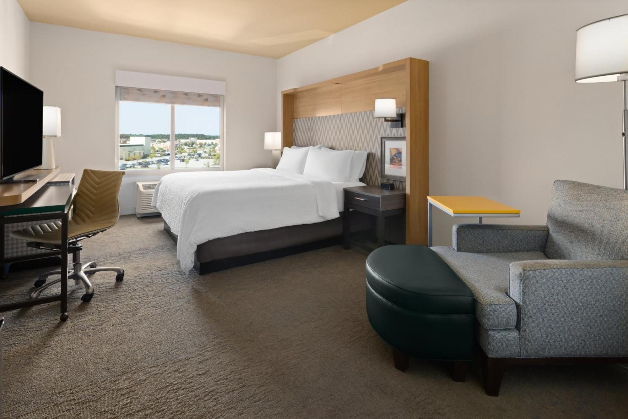 Holiday Inn & Suites - Savannah Airport - Pooler By Ihg Bagian luar foto