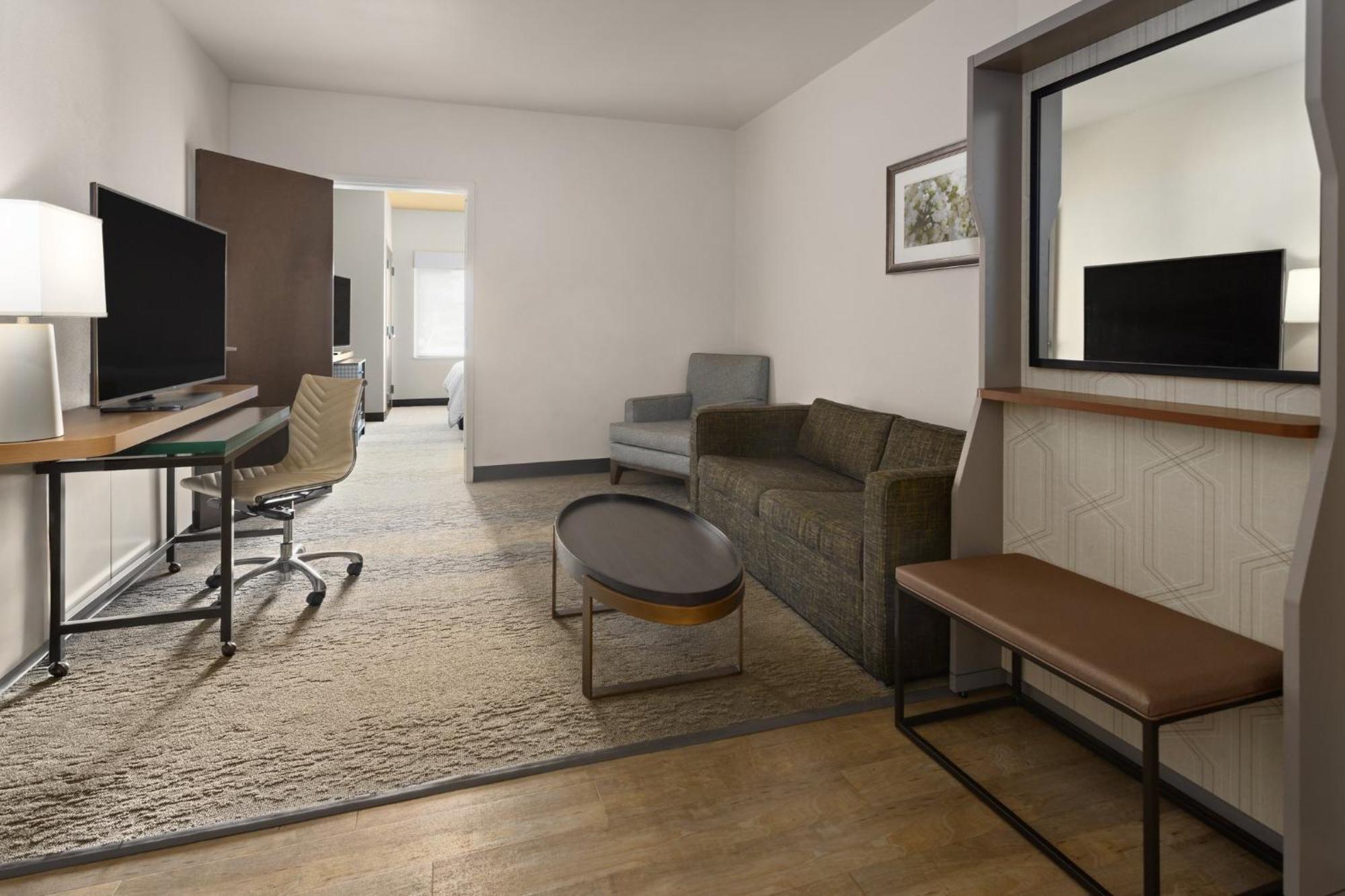 Holiday Inn & Suites - Savannah Airport - Pooler By Ihg Bagian luar foto