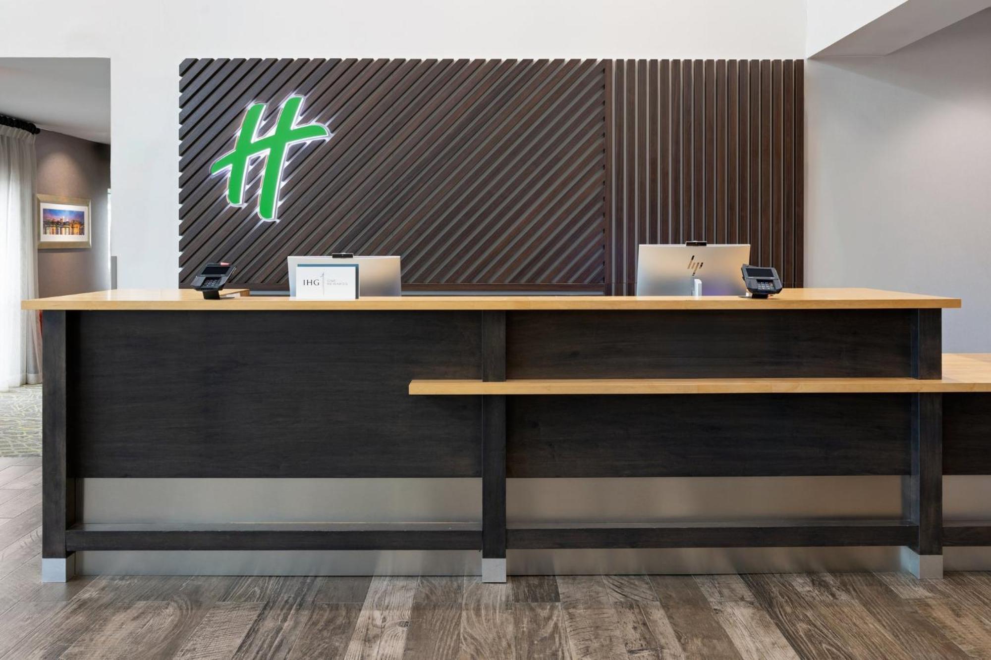 Holiday Inn & Suites - Savannah Airport - Pooler By Ihg Bagian luar foto