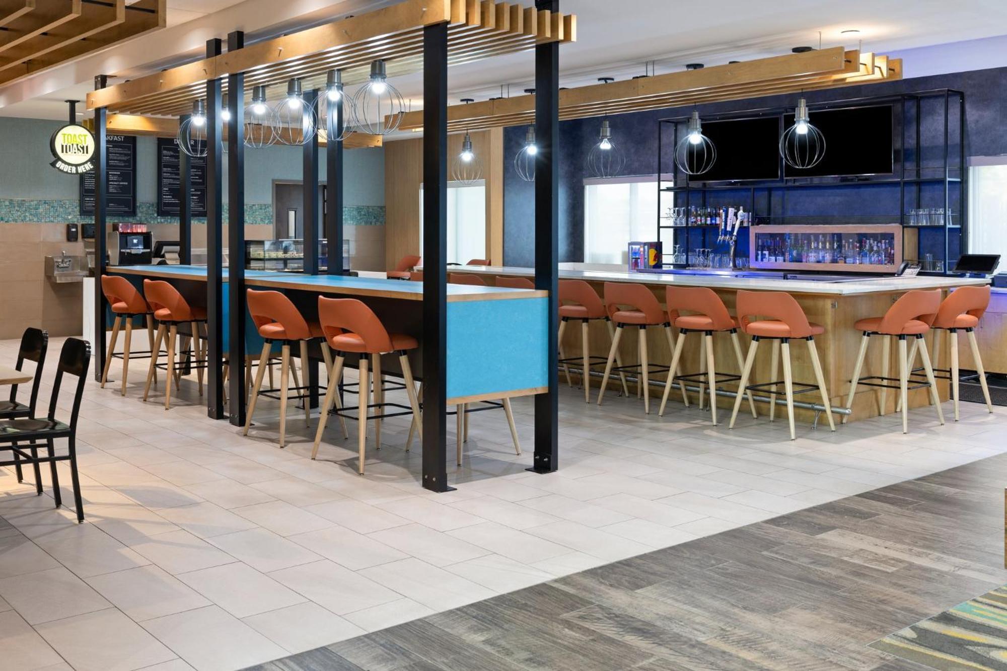 Holiday Inn & Suites - Savannah Airport - Pooler By Ihg Bagian luar foto