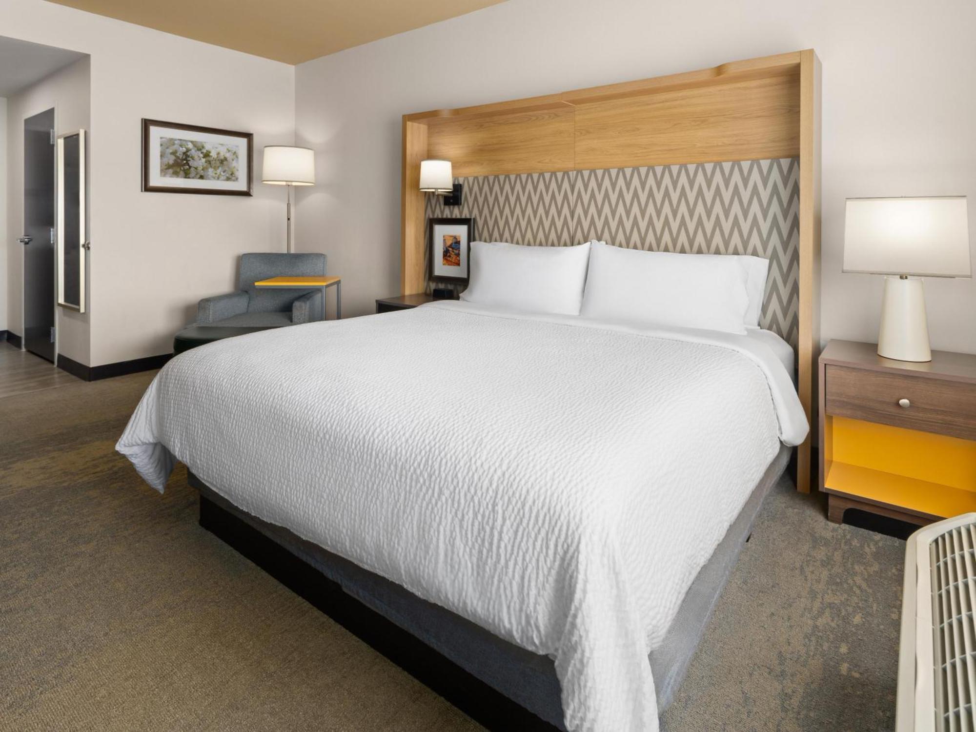 Holiday Inn & Suites - Savannah Airport - Pooler By Ihg Bagian luar foto